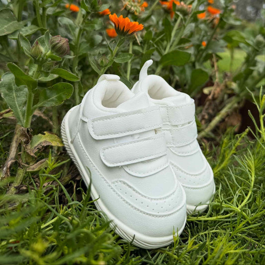 Tiny Treads Classic White and White