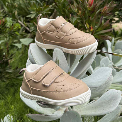Tiny Treads Classic Tan and White